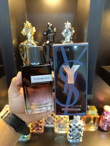 YVES SAINT LAURENT Y EAU DE PARFUM