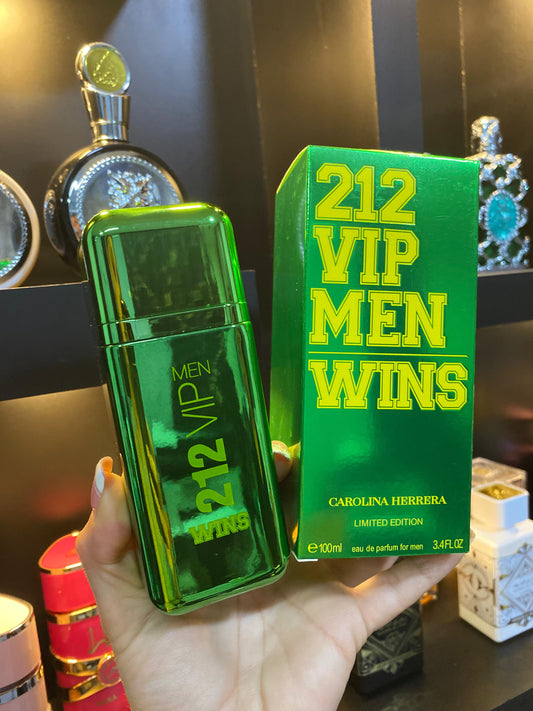 CAROLINA HERRERA 212 VIP MEN WINS