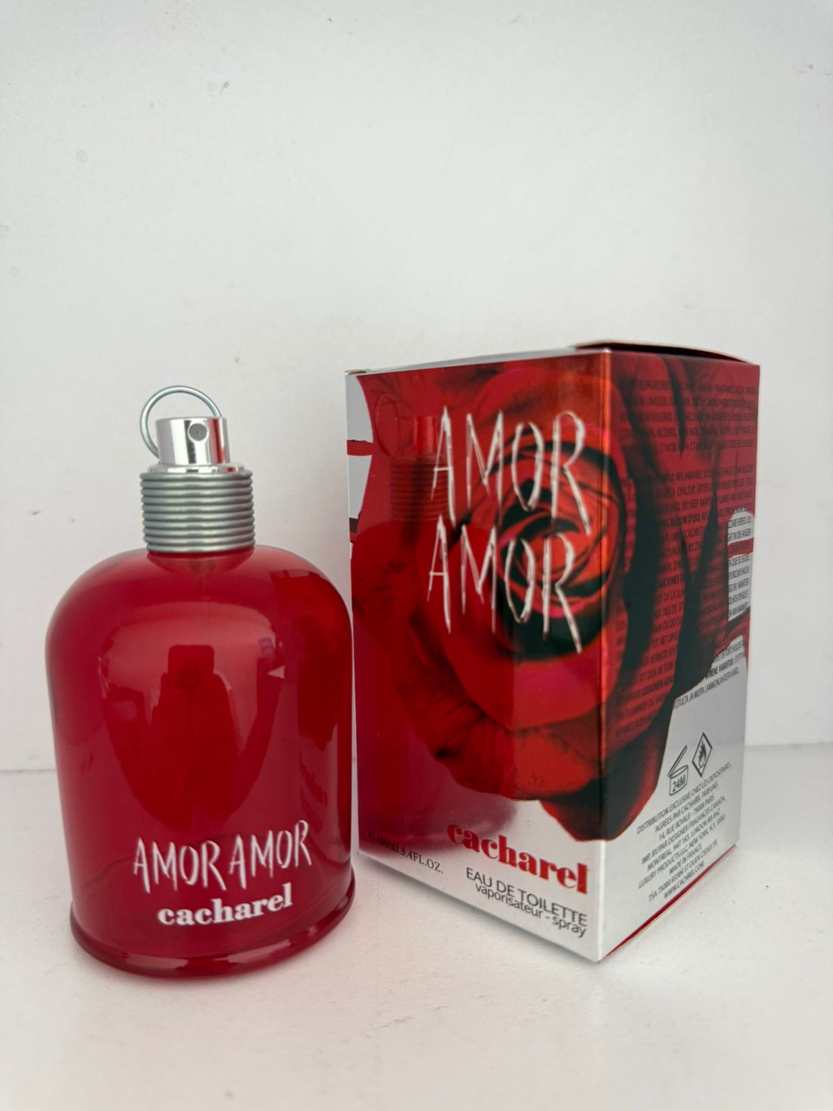 CACHAREL AMOR AMOR